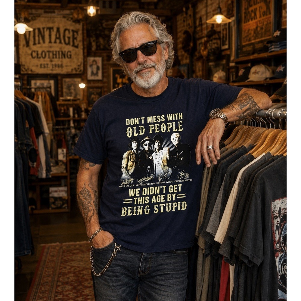 Vintage Rolling Stones Old People Graphic   T Shirt Gildan Large Rock Tee Jagger